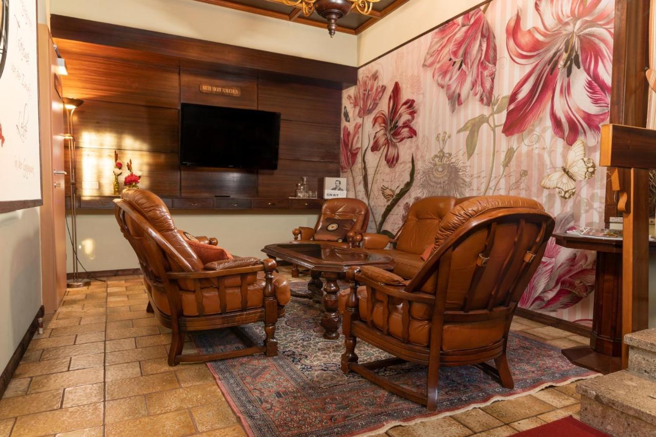 Hotel Schlair เครมสมุนส์เตอร์ ภายนอก รูปภาพ