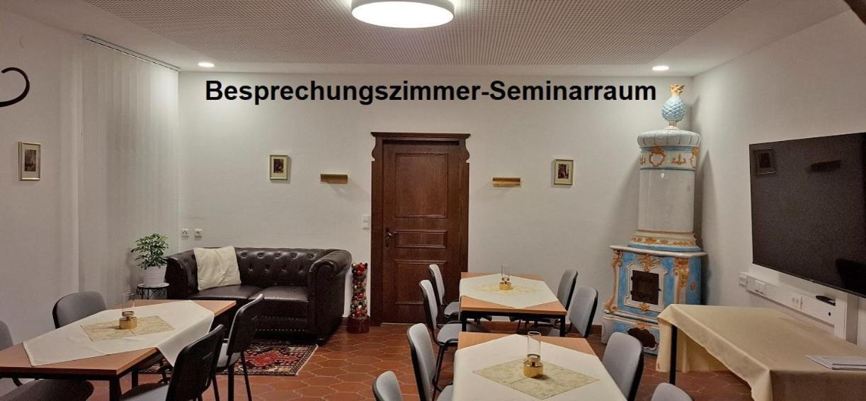 Hotel Schlair เครมสมุนส์เตอร์ ภายนอก รูปภาพ