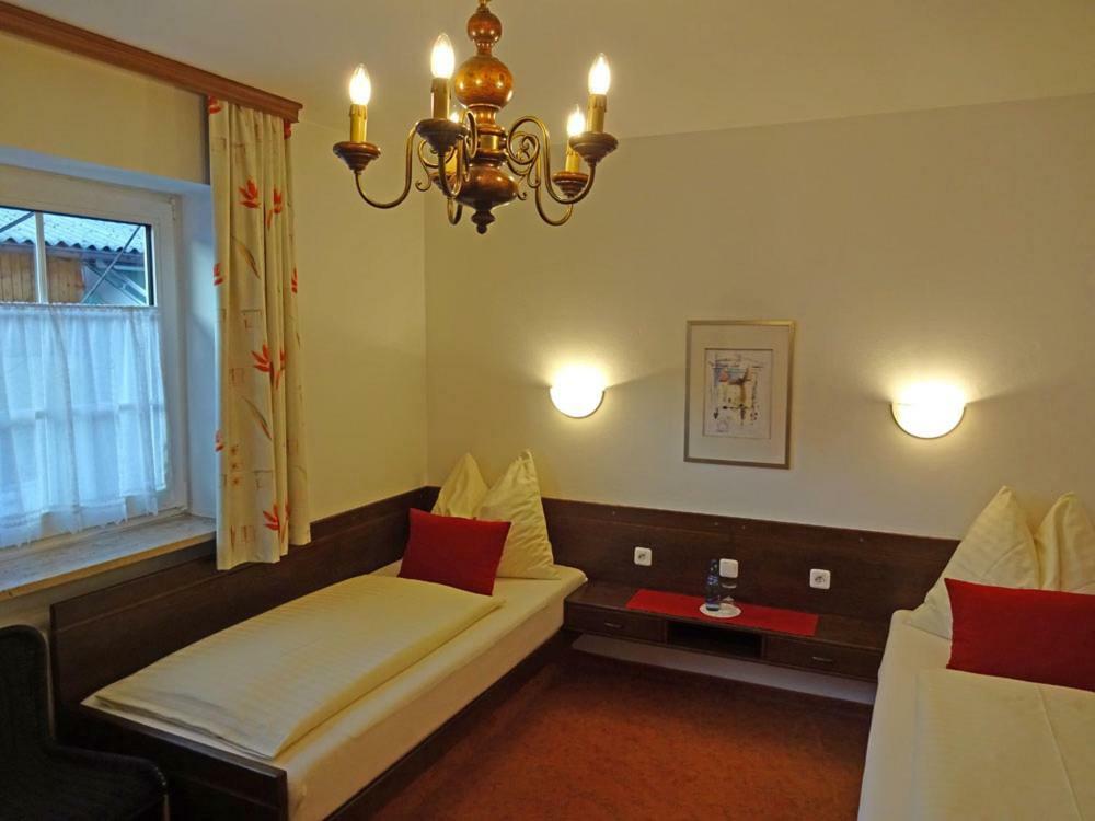 Hotel Schlair เครมสมุนส์เตอร์ ภายนอก รูปภาพ
